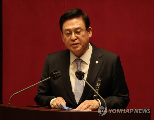 정우택 국회부의장<연합뉴스>